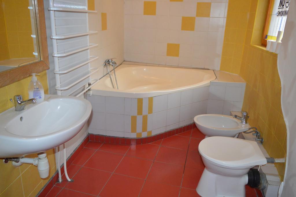 Hostel 66 Szeged Ngoại thất bức ảnh